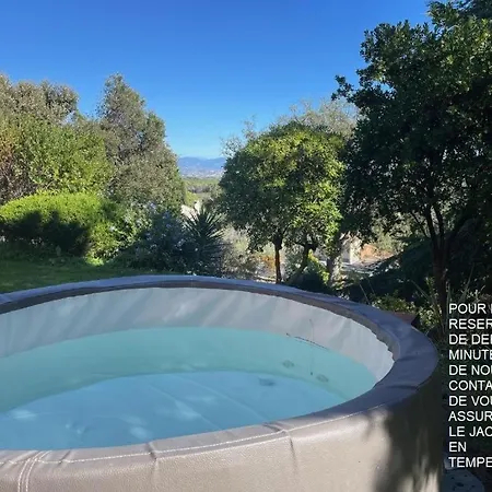 Domaine Des Tuilières Avec Jacuzzi Appartement